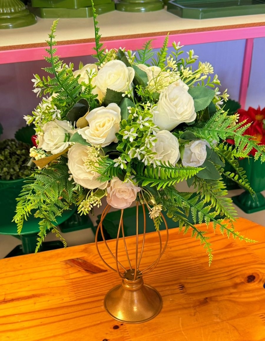 Vaso de Flor Aramado + Arranjo Branco (2)  - suh pegue monte 