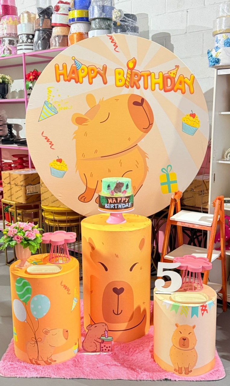 Capivara  Menina + Escadinha - suh pegue monte 
