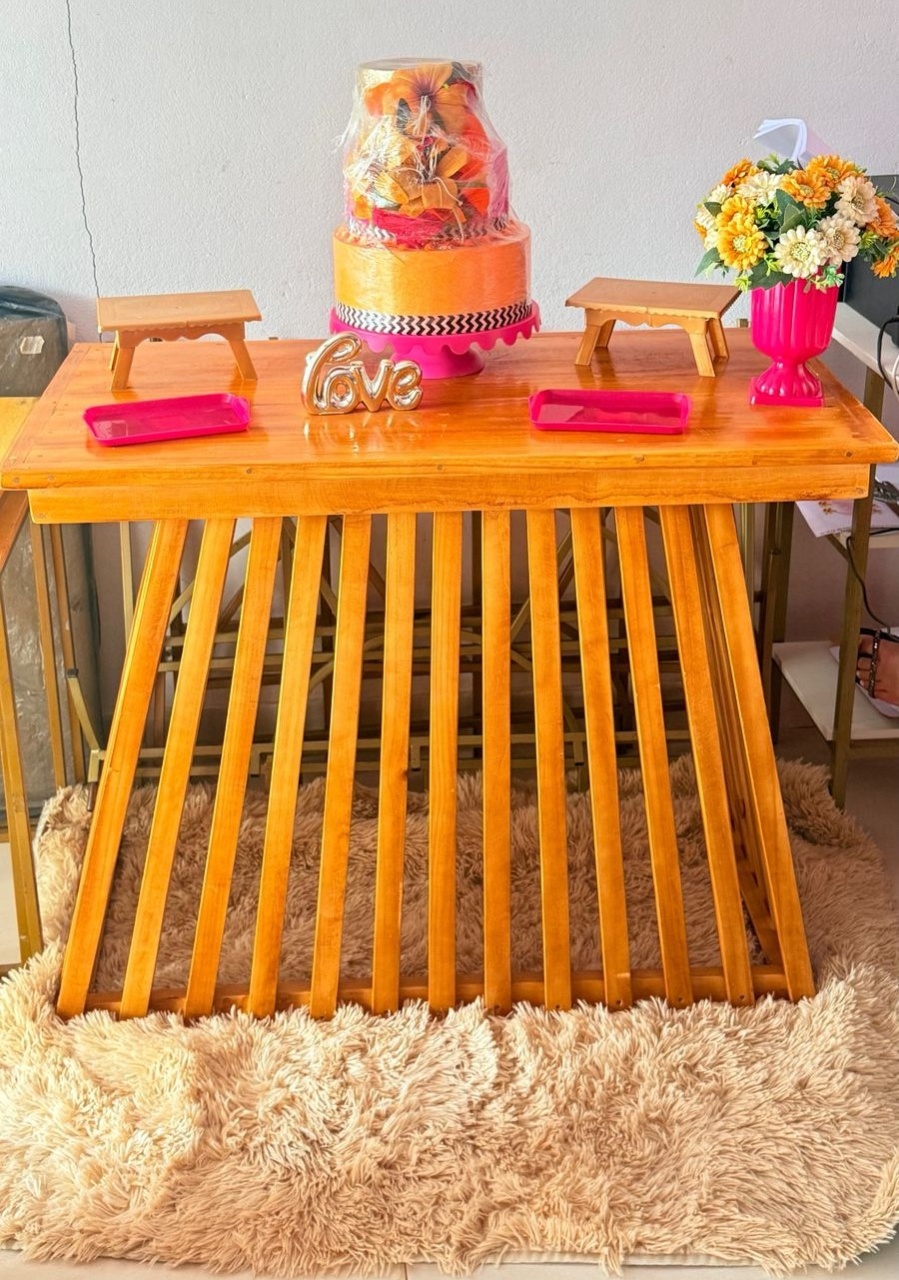 Mesa Rustica 4 G  + Acervos Acrilicos - suh pegue monte 