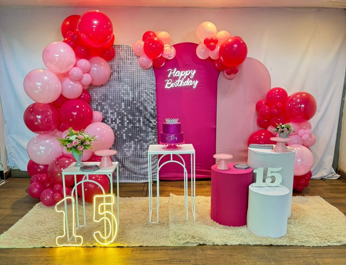 Romano Pink E Rosa Bebe E Prata+ Meia Lua + Led Happy  - suh pegue monte 