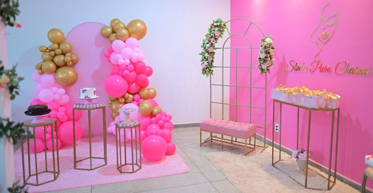 Painel Janela + Romano Rosa Bebe   + Kit Mesas Trançadas  - suh pegue monte 