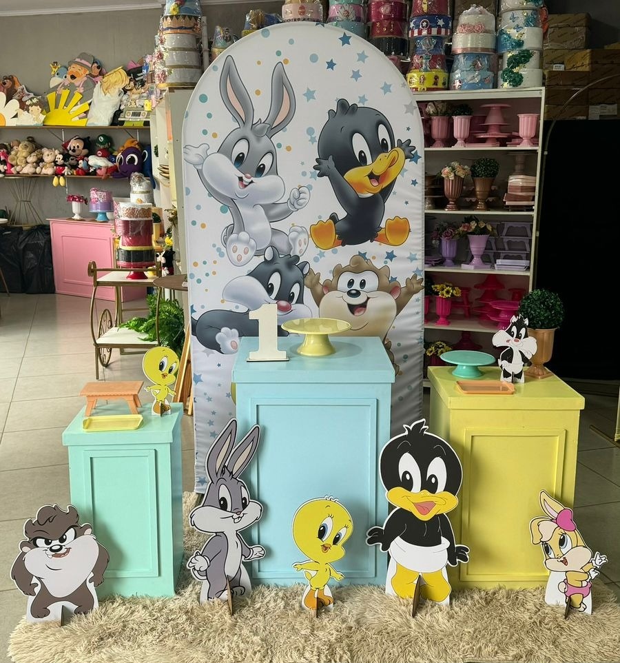 Romano Looney Tunes + Bomber  - suh pegue monte 