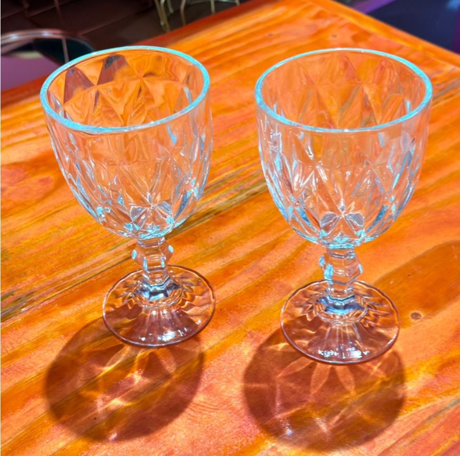 Taça Agua Bico de Abacaxi  ( Mesa Posta)    - suh pegue monte 