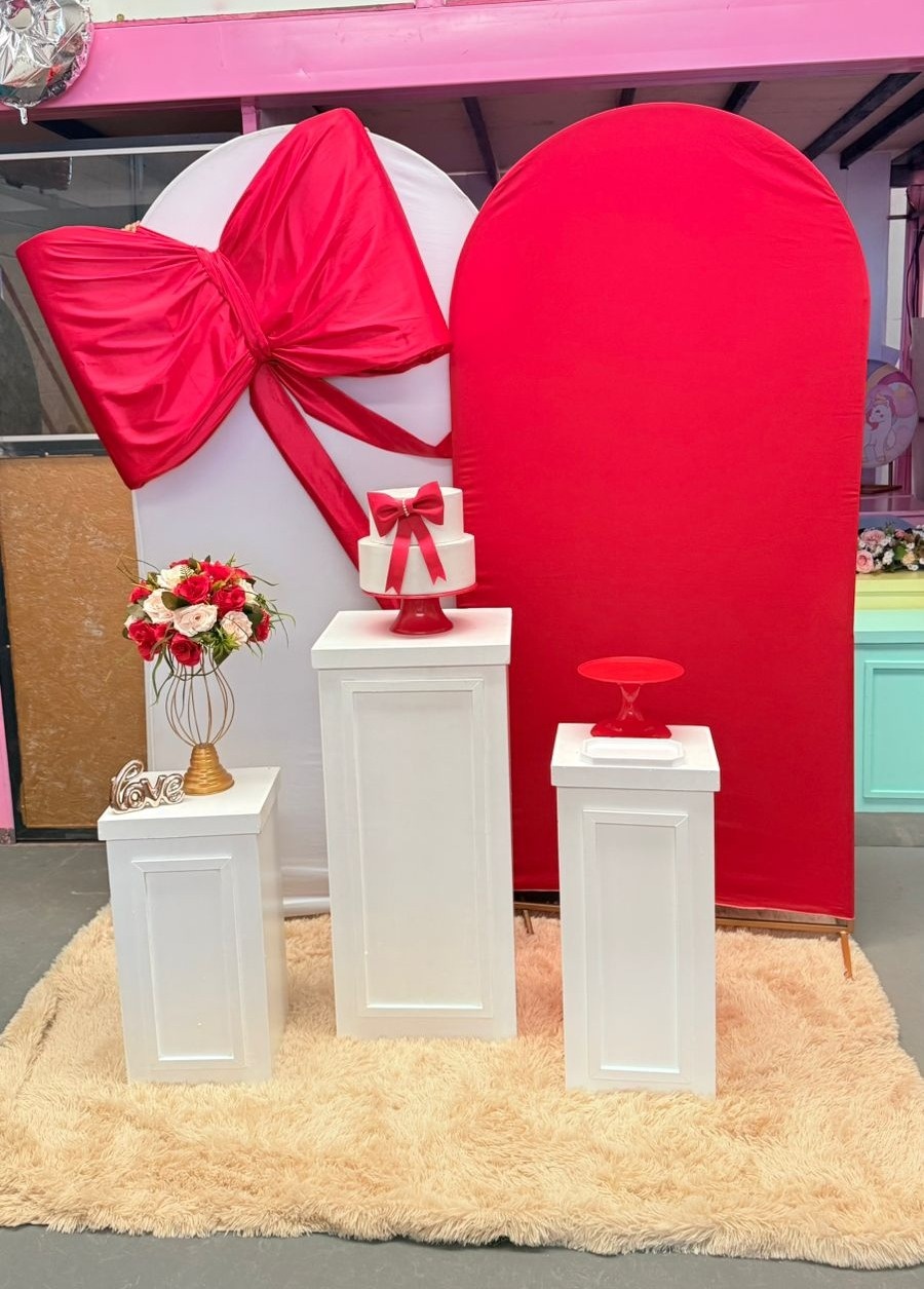 Romano Branco E Vermelho+ Bomber Cubo Trio + Laço Vermelho - suh pegue monte 