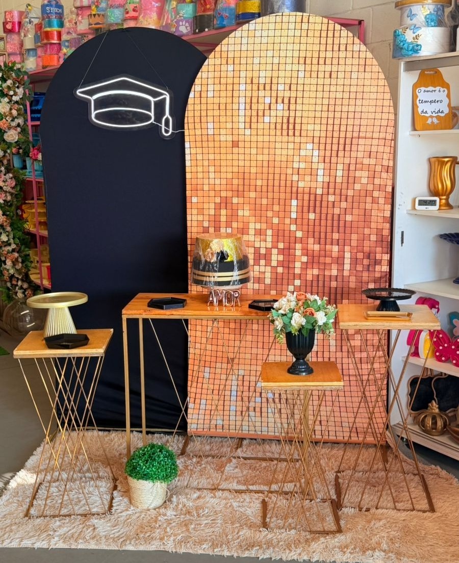 Romano Preto E Dourado +Trançada + Led Formatura    - suh pegue monte 