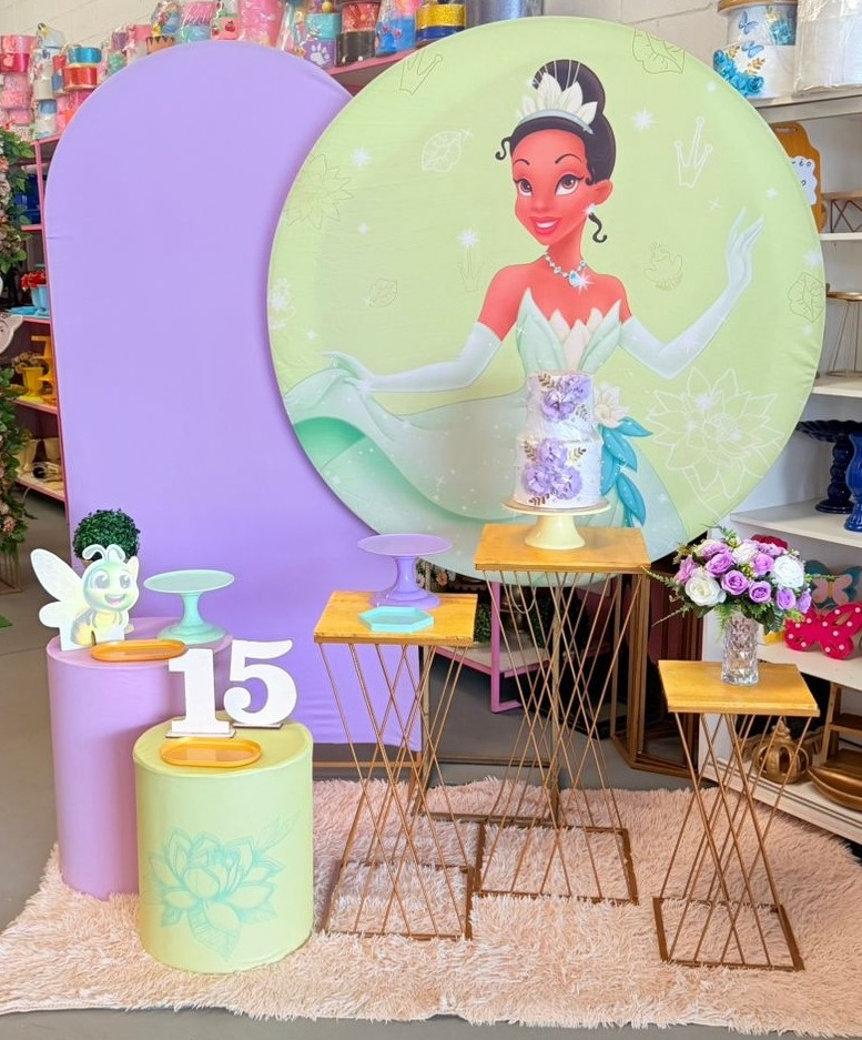 Princesa Tiana Adulta + Romano Lilas + Mesa - suh pegue monte 