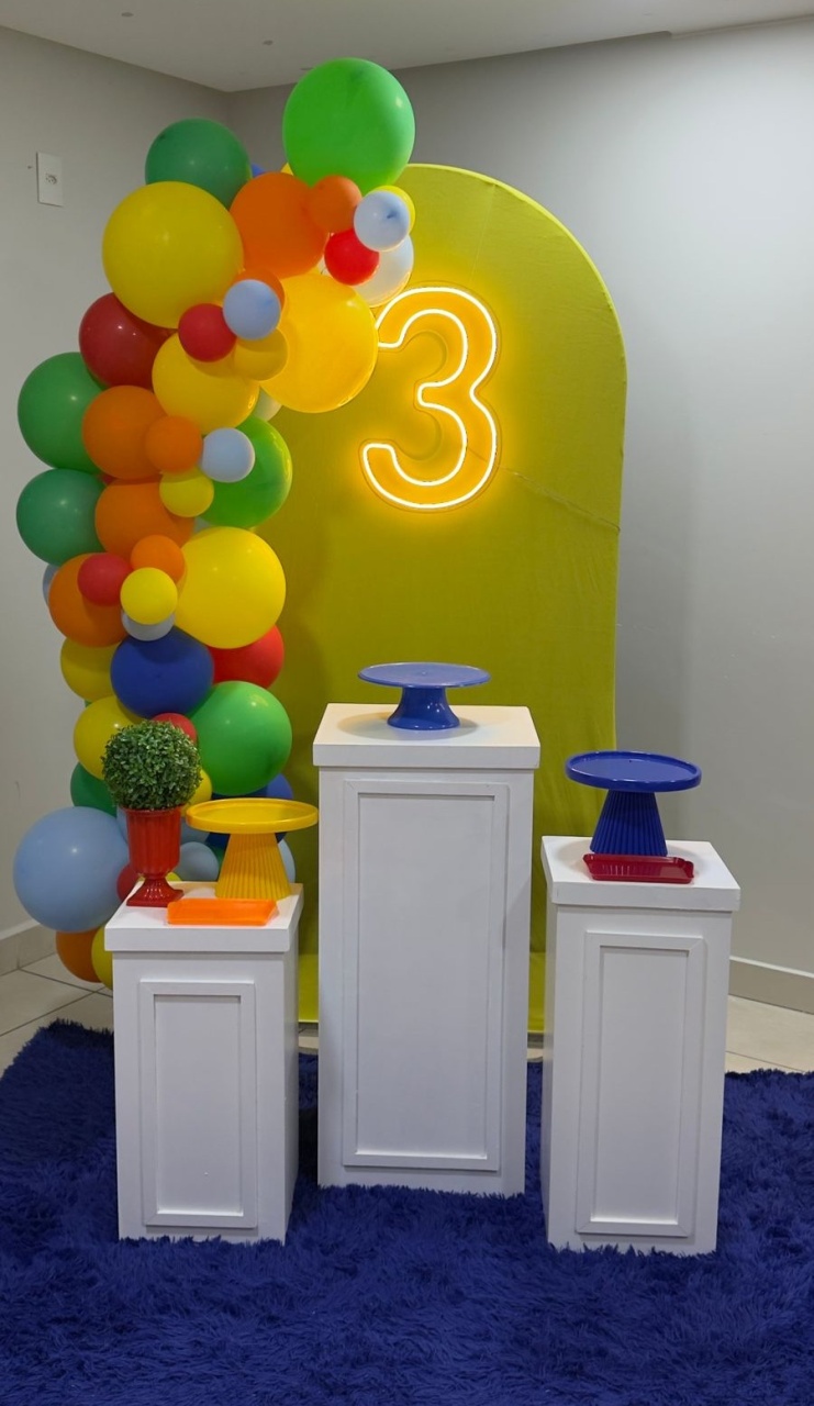 Romano Amarelo+  Bomber Cubos + Idade Em Led - suh pegue monte 