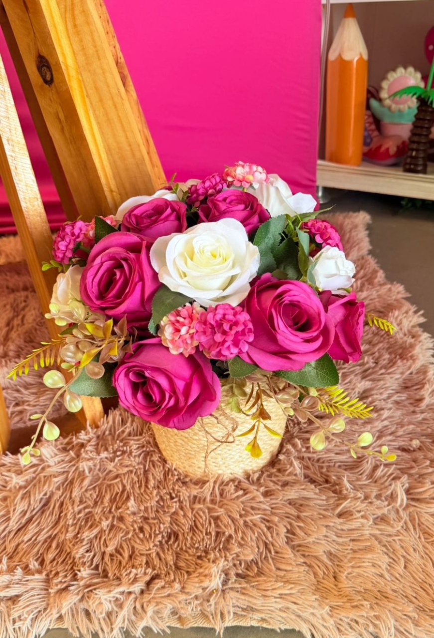 Arranjo Pink 2 + Vaso Rustico Corda - suh pegue monte 