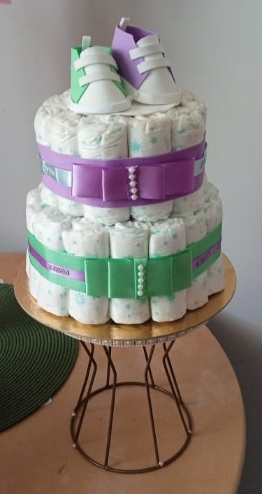 Bolo de Fralda Roxo E Lilas - suh pegue monte 