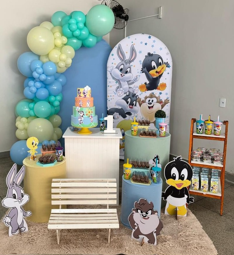 Romano Looney Tunes Modelo Maior  - suh pegue monte 