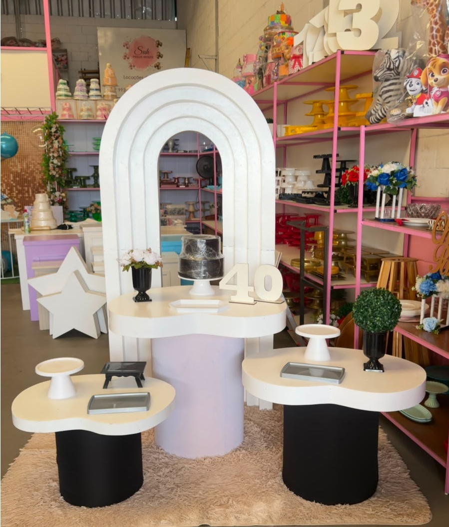 Portal 3D Com Cilindros Organicos - suh pegue monte 