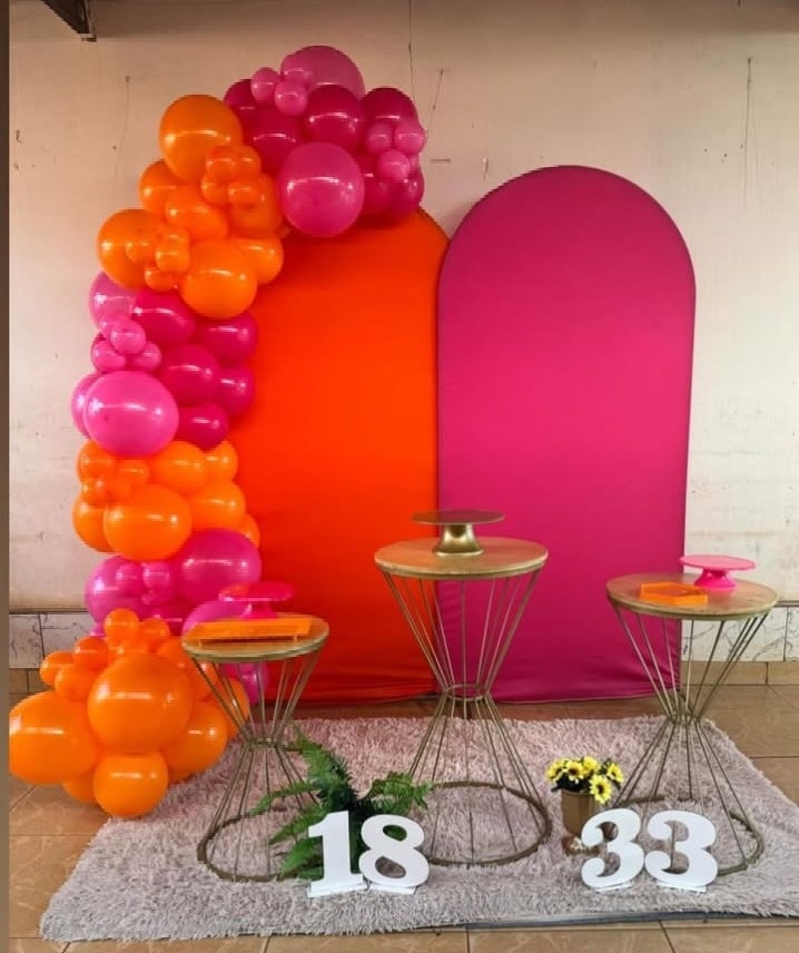 Romano Pink E Laranja + Mesas Redondas  - suh pegue monte 