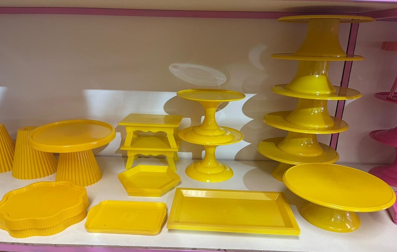 Bandeijas de Doces Amarelo - suh pegue monte 