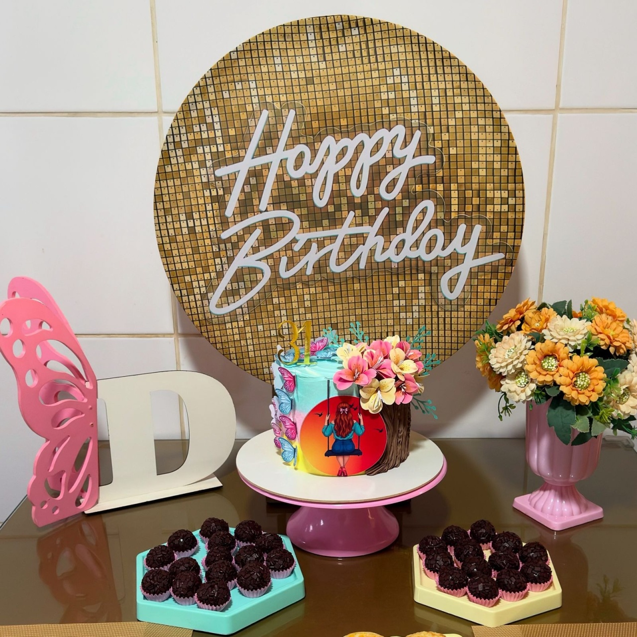Festa Na Mesa Happy Dourado Com Bandeijas Candy Jardim - suh pegue monte 