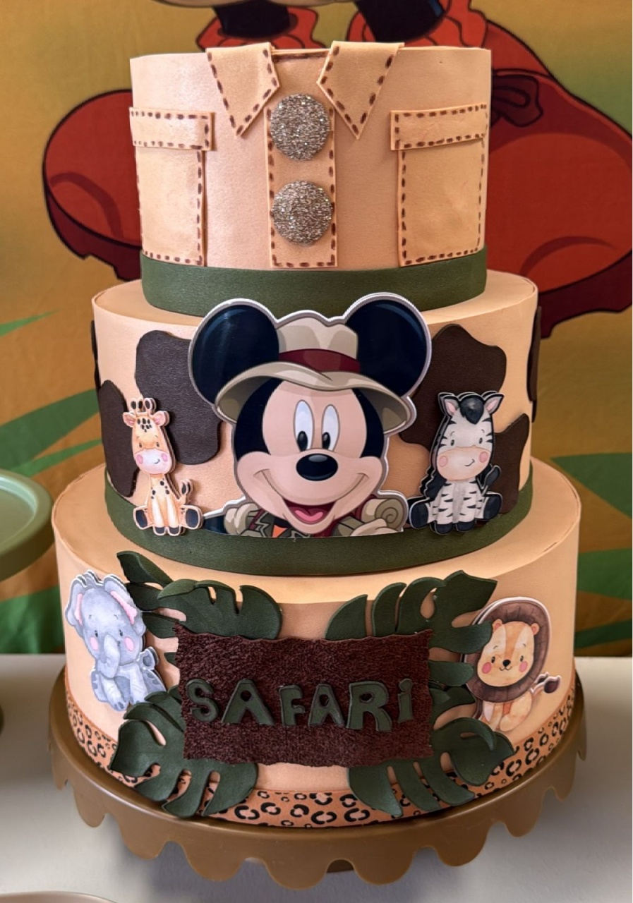 Bolo Fake Mickey Safari - suh pegue monte 