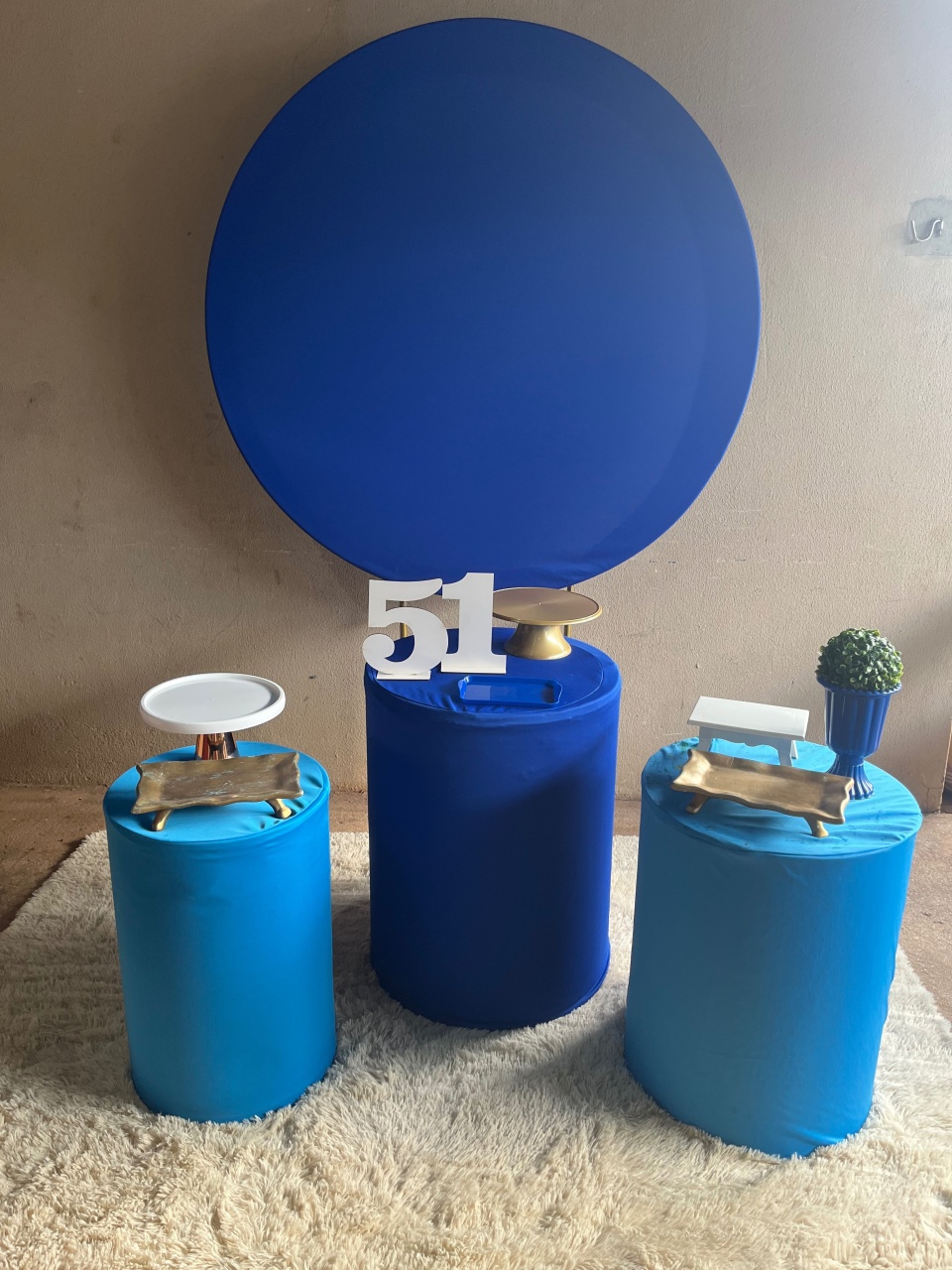 Painel Redondo Azul + Cilindros - suh pegue monte 