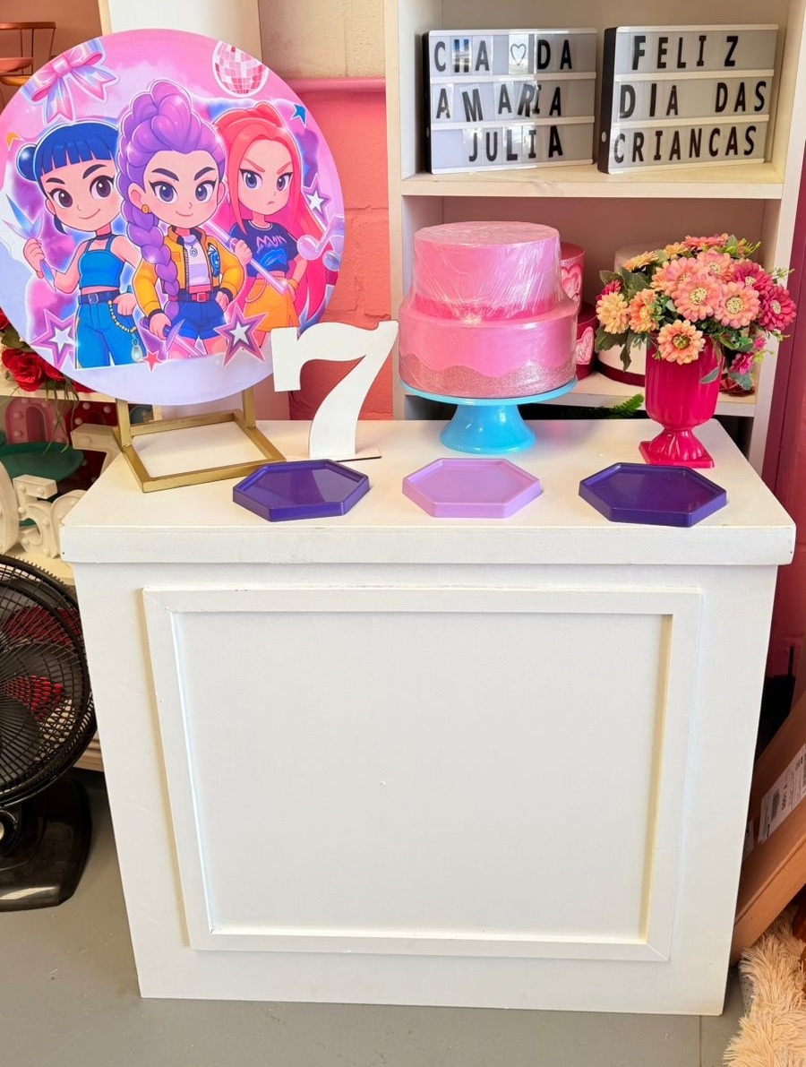 Festa Na Mesa Guerreiras Do Kpop + Comoda - suh pegue monte 