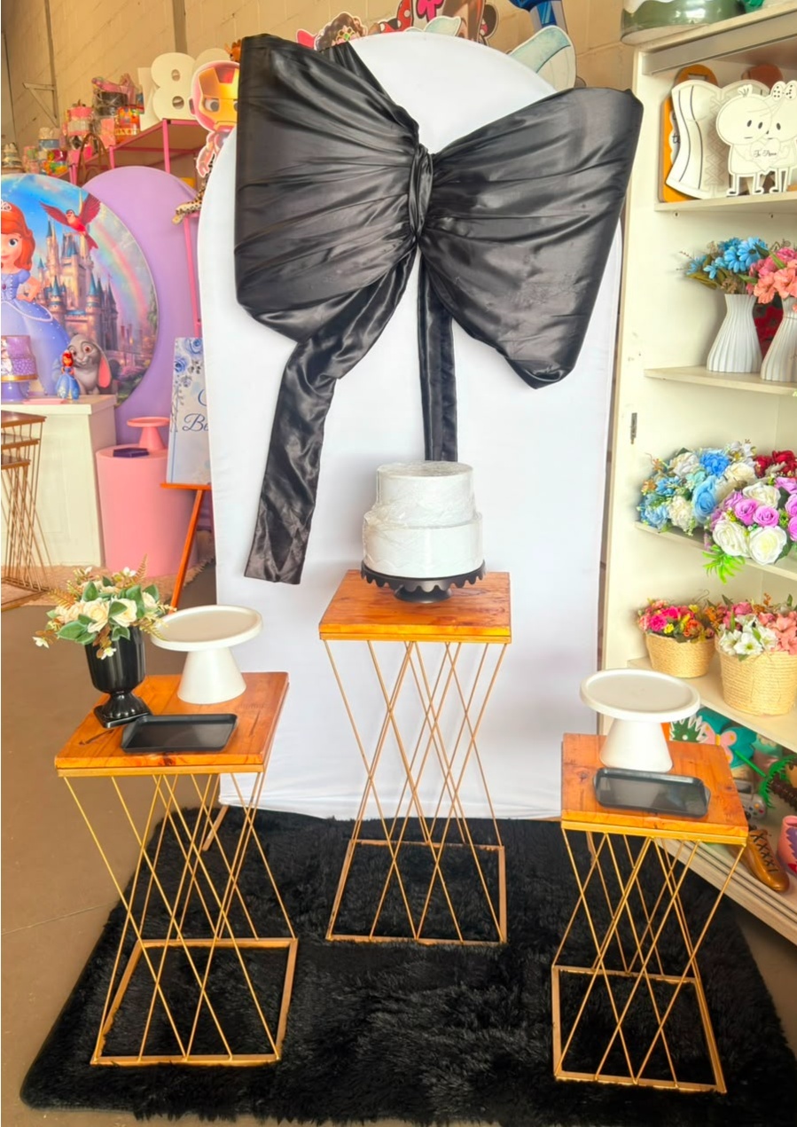Romano Branco +Trançada + Laço Preto - suh pegue monte 