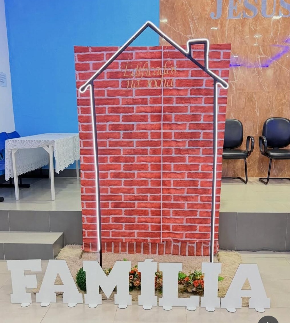 Painel Casa Familia  (Culto da Familia) - suh pegue monte 