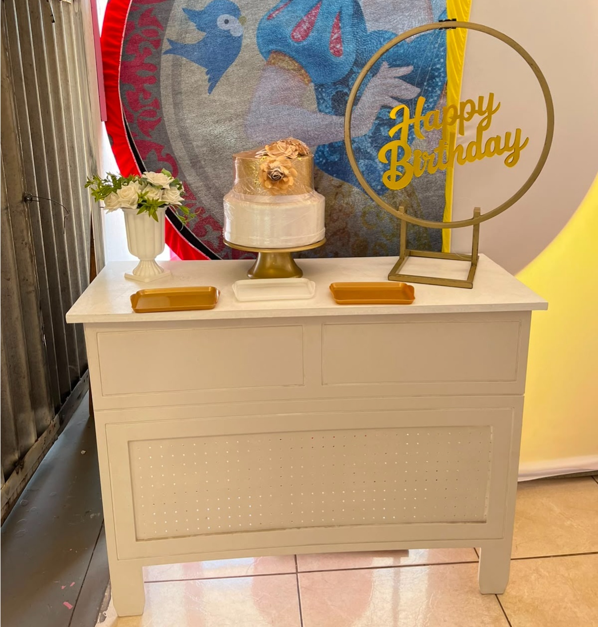 Festa Na Mesa Happy Mdf Dourado Com Mesa - suh pegue monte 