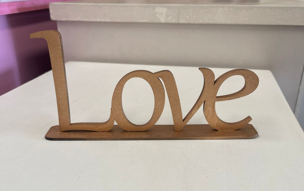 Display Love Dourado - suh pegue monte 