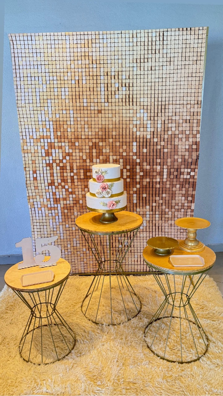 Retangular Dourado + Mesinhas Redondas  - suh pegue monte 