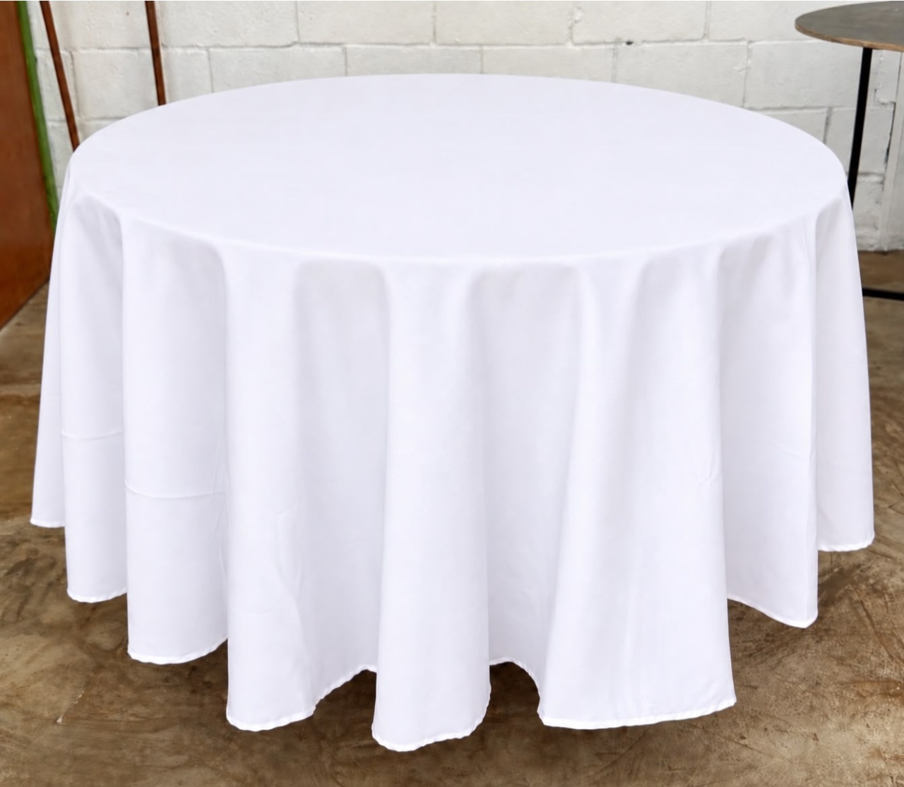 Forro de Mesa 6 Lugares Redondo ( Branco) - suh pegue monte 