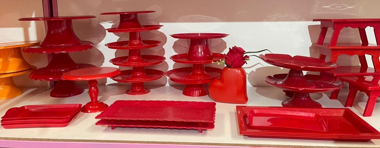 Bandeijas de Doces Vermelho - suh pegue monte 