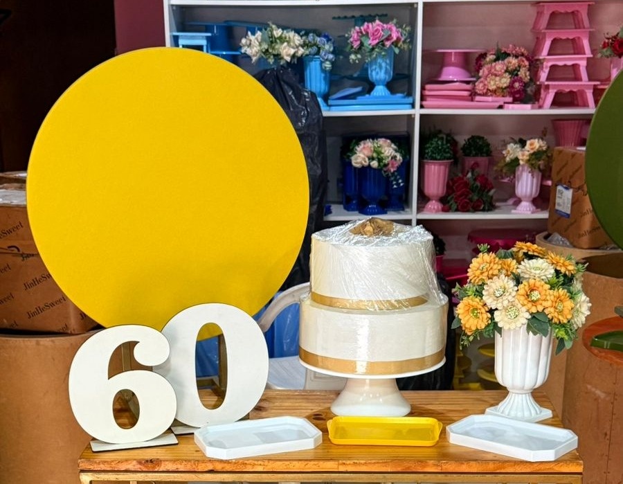 Festa Na Mesa Amarelo ( Sem Mesa)    - suh pegue monte 