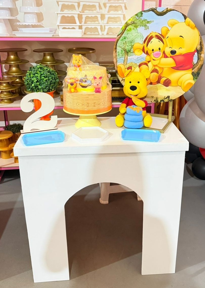 Festa Na Mesa Ursinho Pooh ( Com Mesa)  Com Pelucia - suh pegue monte 