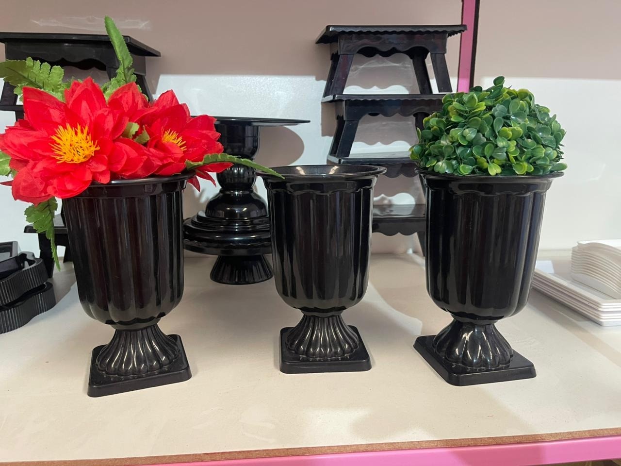 Vasinho Preto Com Buchinha/Flor       - suh pegue monte 