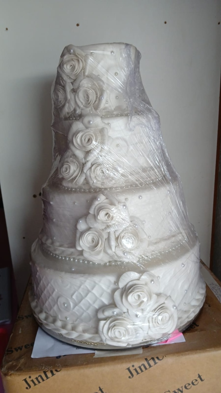 Bolo Fake Casamento 4 Andar - suh pegue monte 
