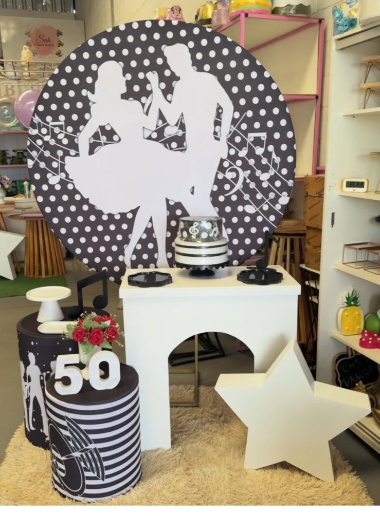 Anos 60 + Mesa U + Display Estrela - suh pegue monte 