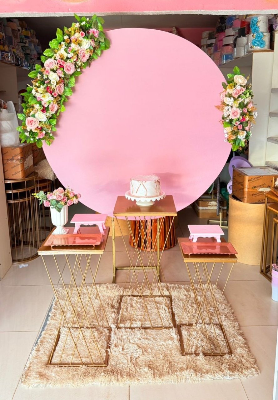 Redondo Rosa Bebe + Trançadas  + Arranjo  - suh pegue monte 