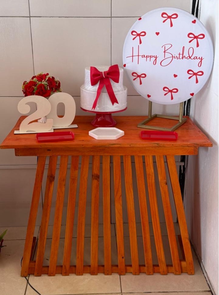 Festa Na Mesa Happy Vermelho + Mesa Rustica - suh pegue monte 