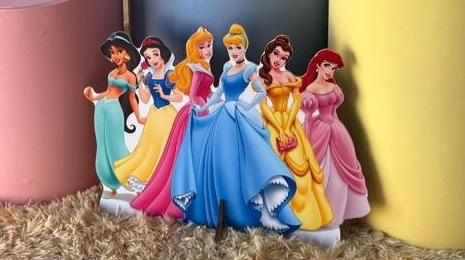 Display Princesas - suh pegue monte 