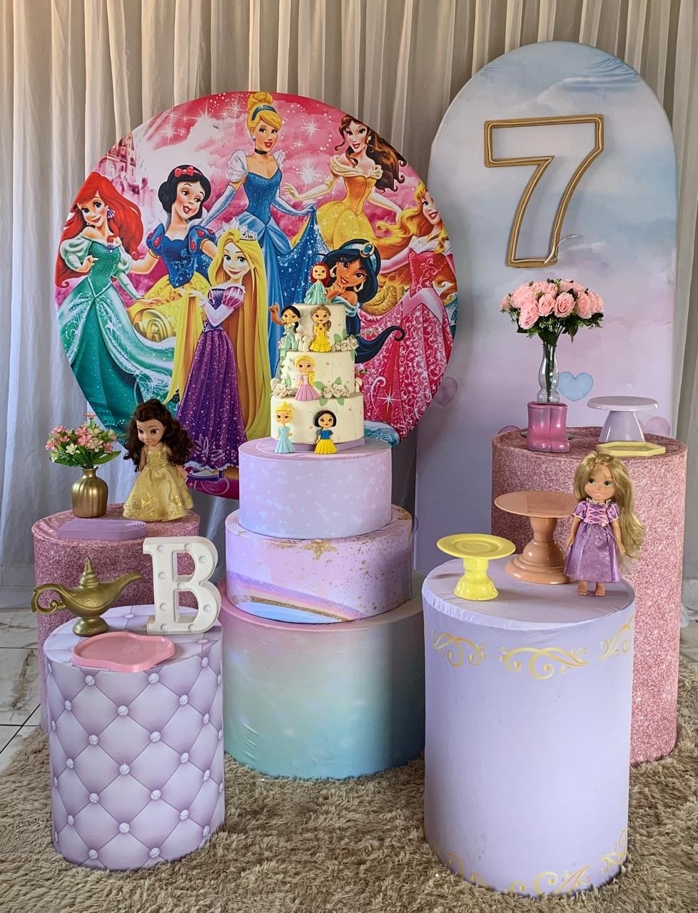 Kit Diamante Princesas 1 - AMORETTO LOCAÇÕES