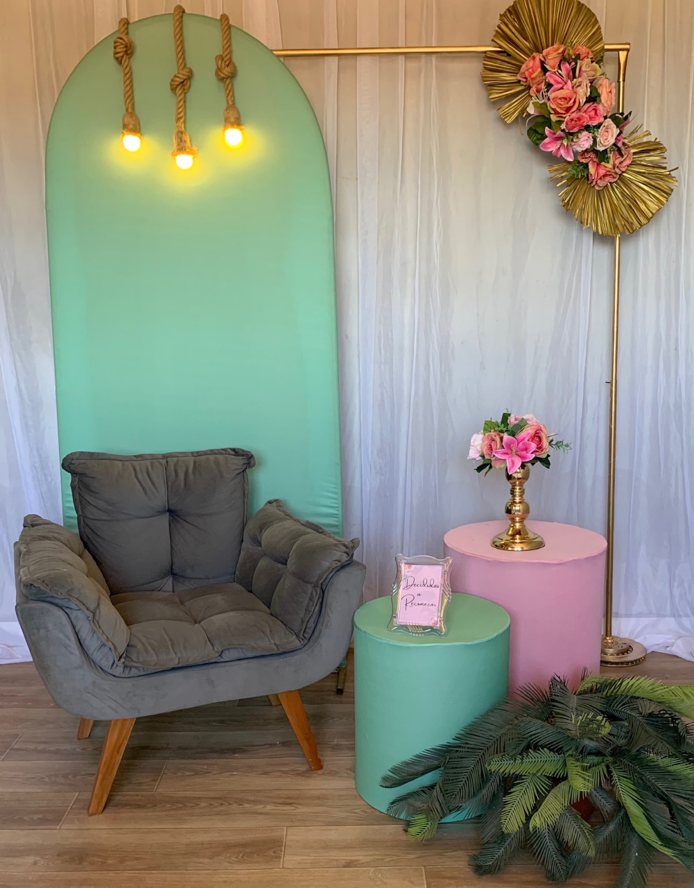 Kit Cenário Verde E Rosa - AMORETTO LOCAÇÕES