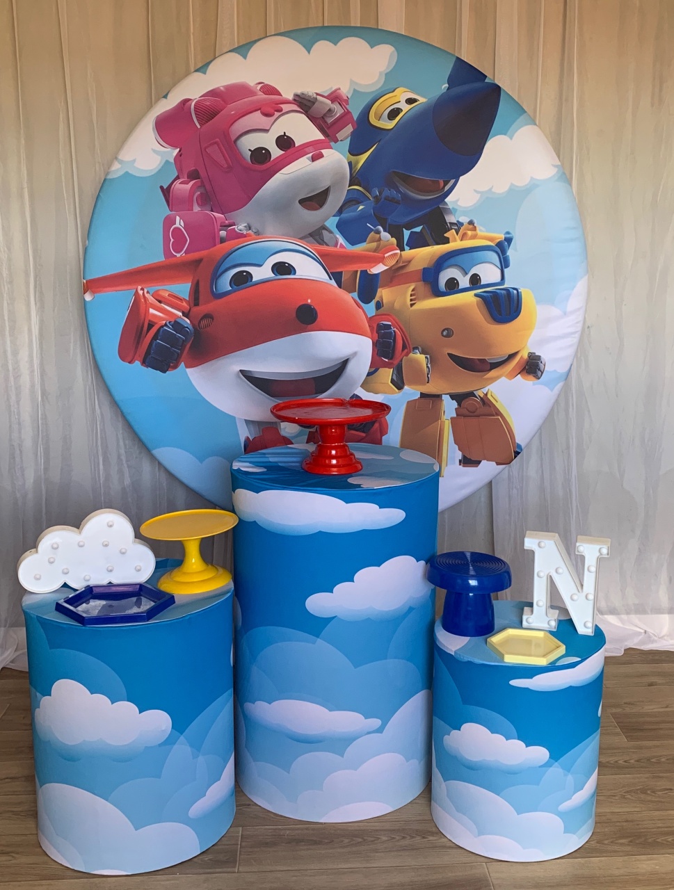 Kit Prata Super Wings - AMORETTO LOCAÇÕES