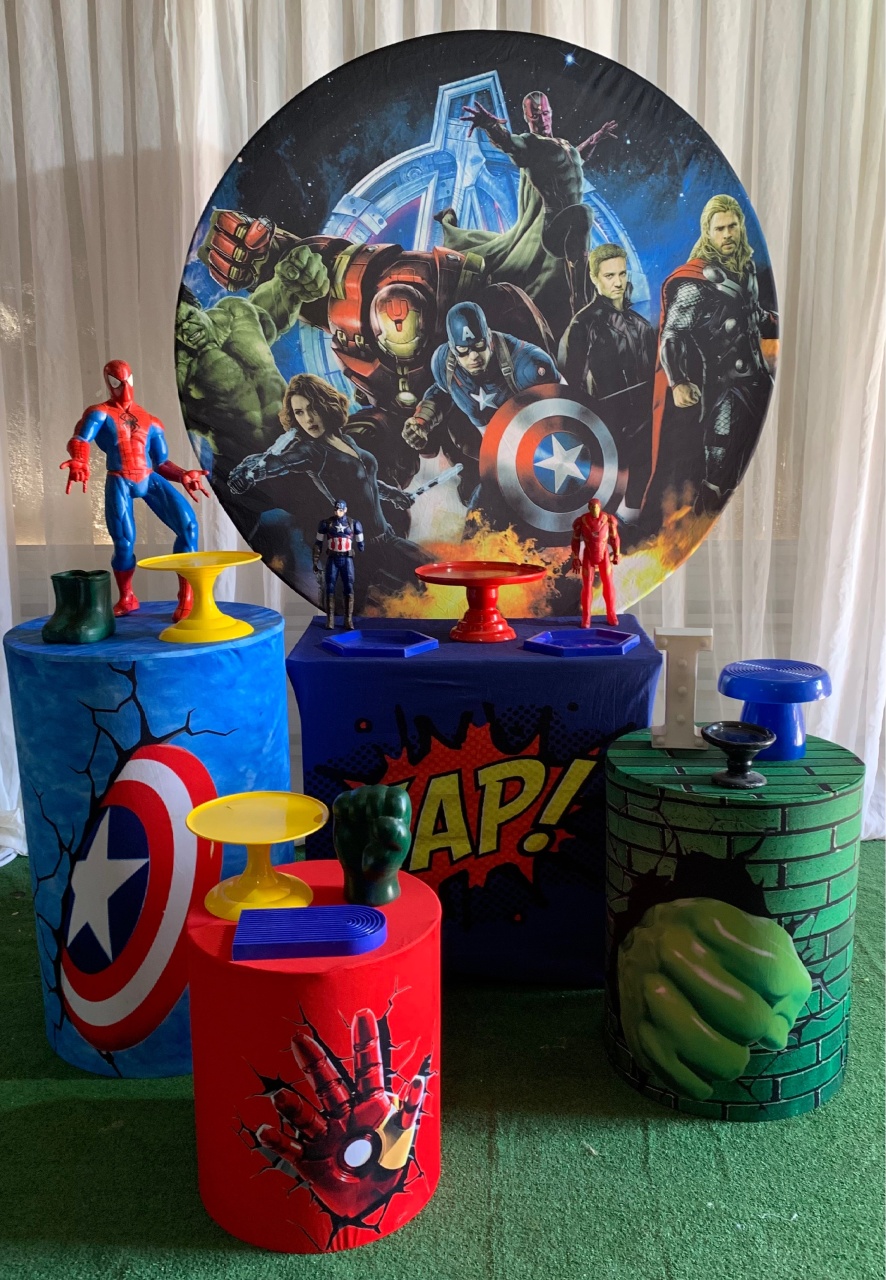 Kit Ouro Vingadores - AMORETTO LOCAÇÕES