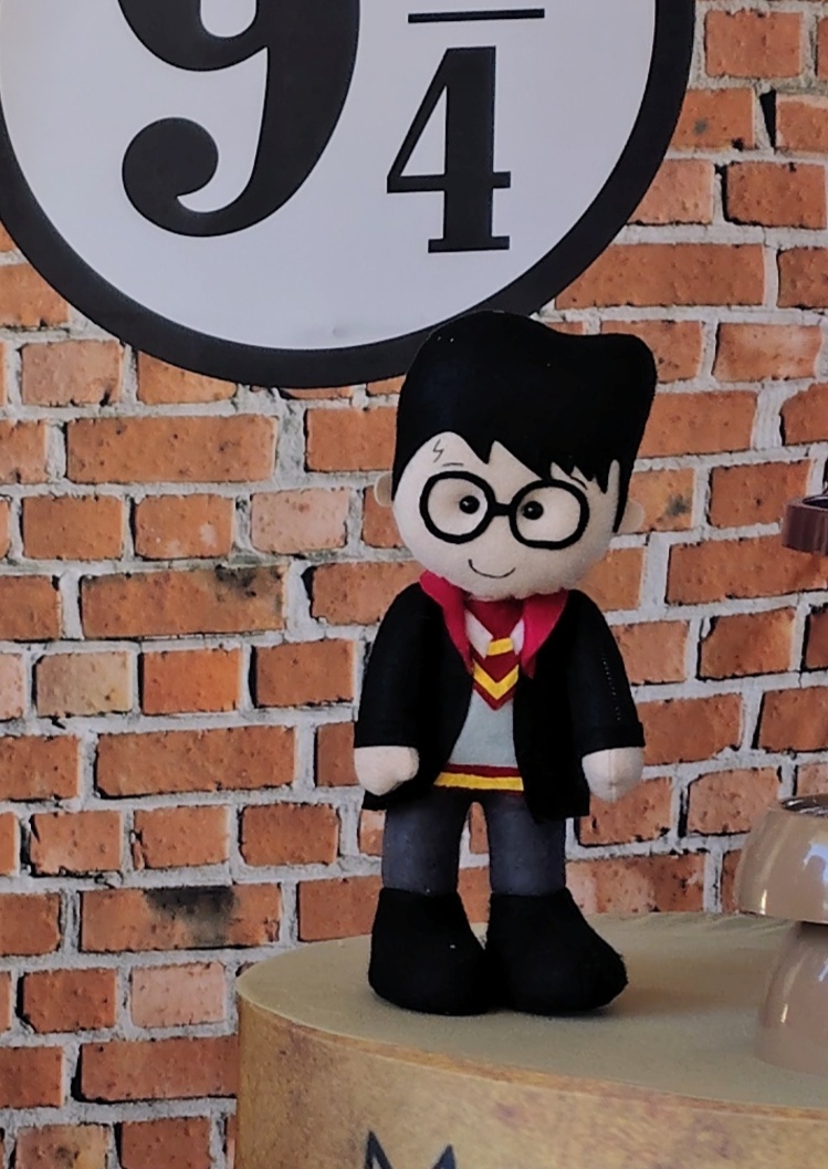 Boneco Harry Potter - Brilhar Festas e Locações