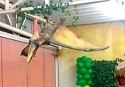 Dinossauro Pteradonte - Brilhar Festas e Locações