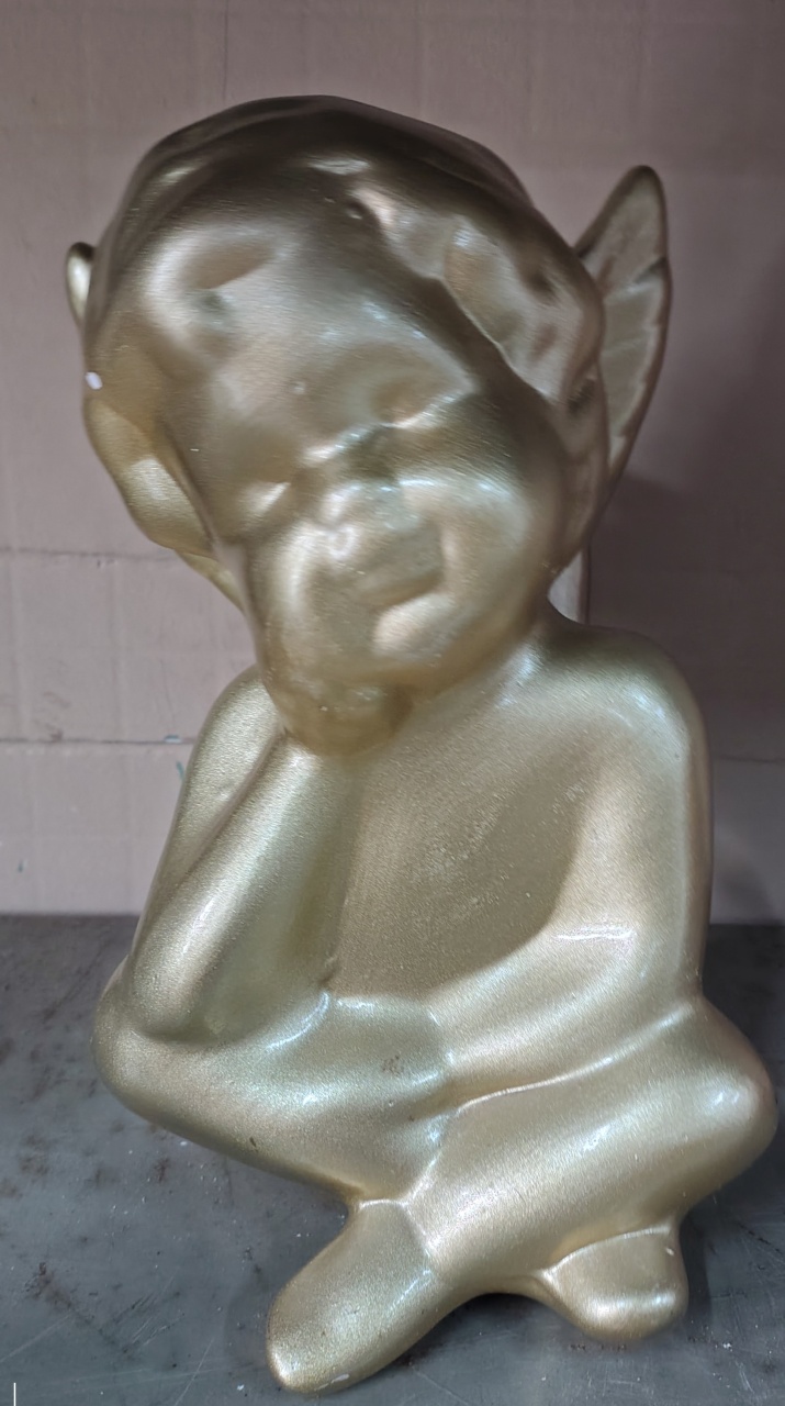 Anjinho de Porcelana Dourado - Brilhar Festas e Locações