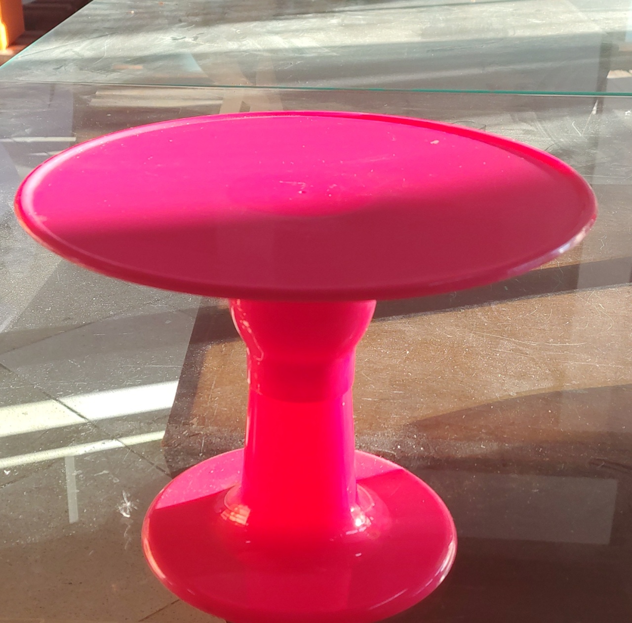 Bandejas Redonda Rosa Neon - Brilhar Festas e Locações