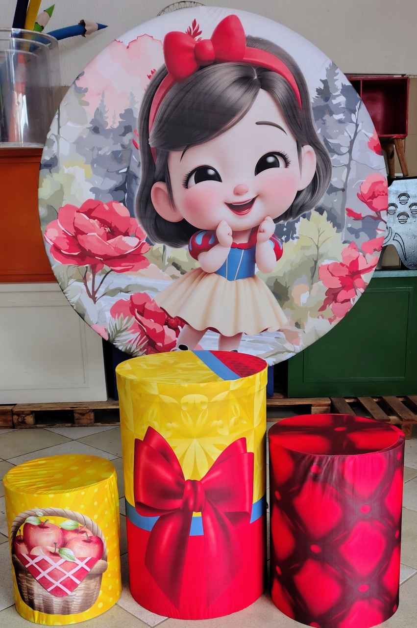 Kit Painel E Capas Branca de Neve Cut Vermelho - Brilhar Festas e Locações