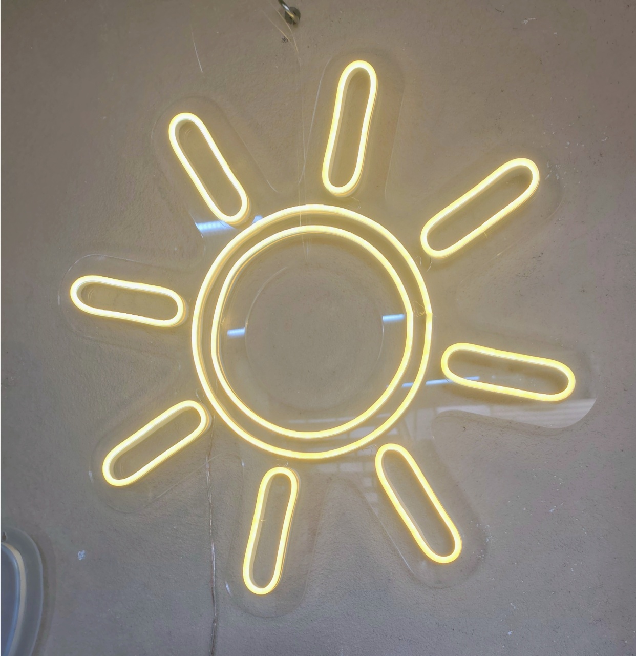 Sol Led  - Brilhar Festas e Locações