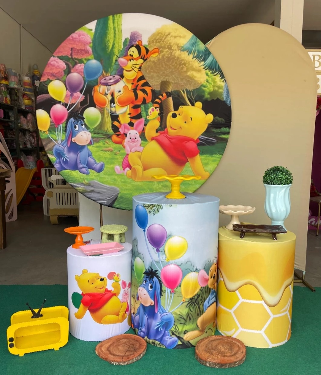 Kit Capas Ursinho Poo - Brilhar Festas e Locações