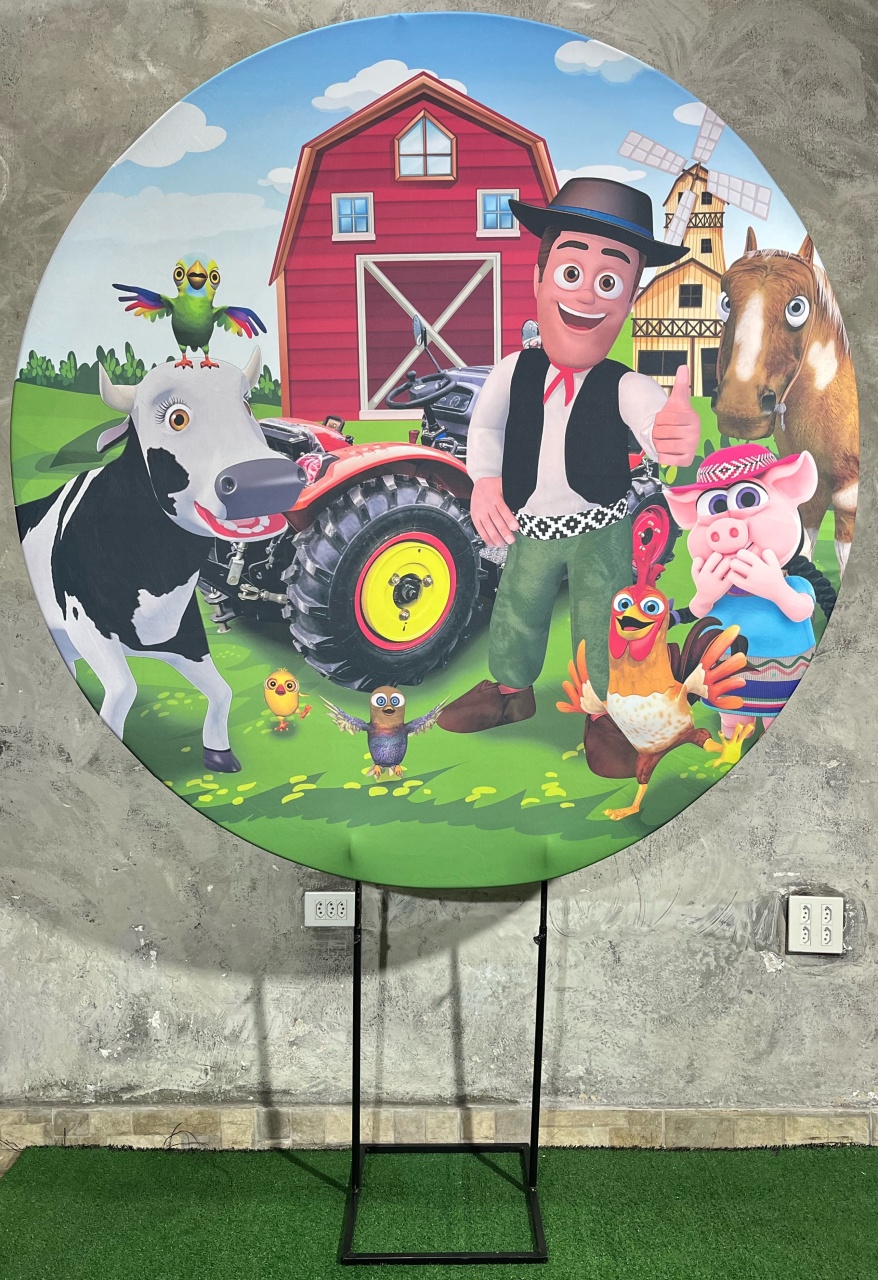 Painel Redondo 1,50 - Fazenda Zenon - daydecorafestas