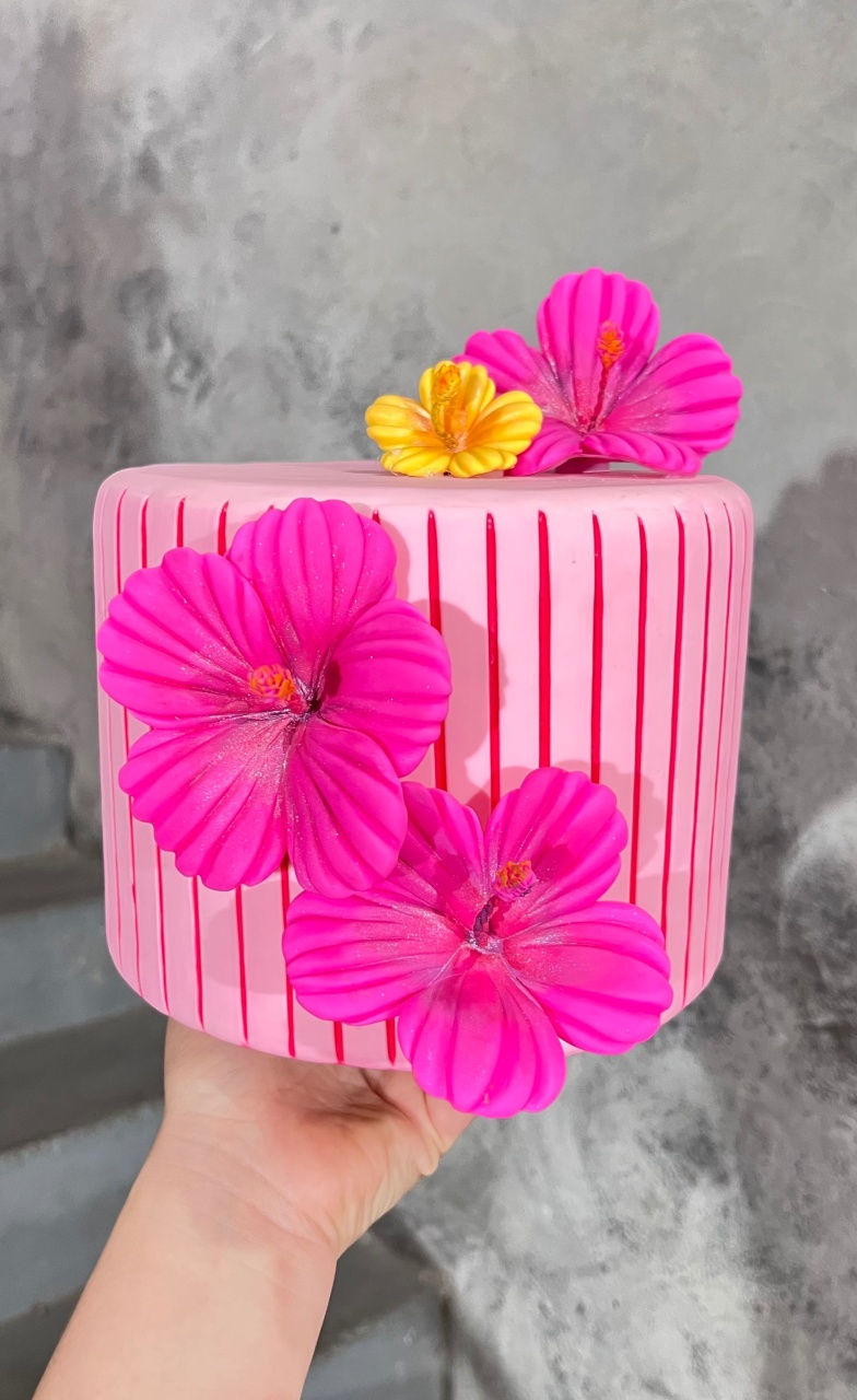 Bolo Fake - Tardezinha - daydecorafestas