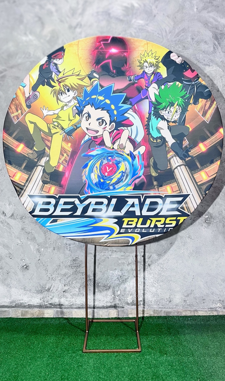 Painel Redondo 1,50 - Beyblade - daydecorafestas